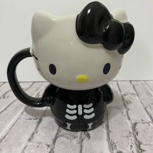 Halloween Hello Kitty Skeleton Mug  20oz New